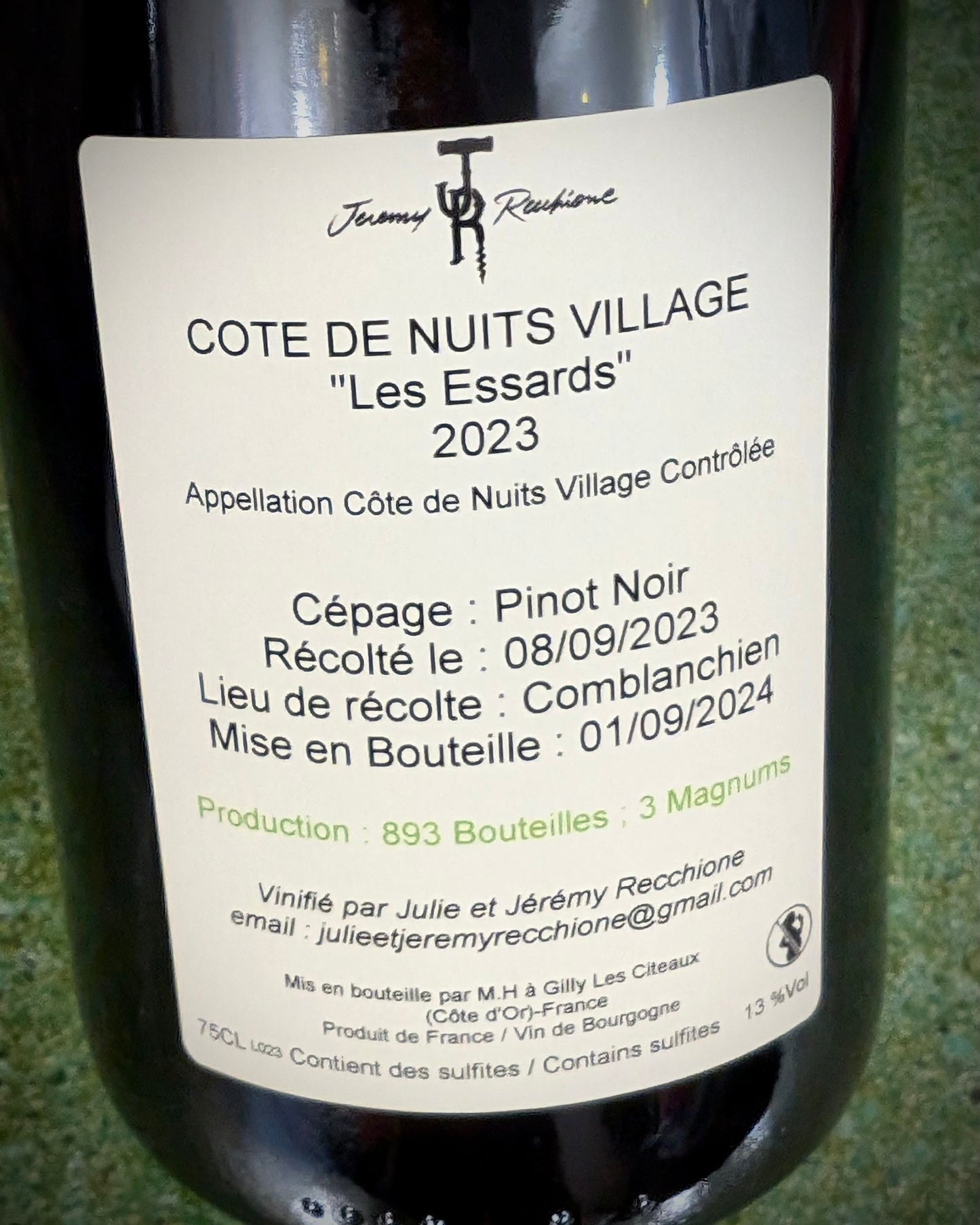 Côtes de Nuits-Village "Les Essards" 2023
