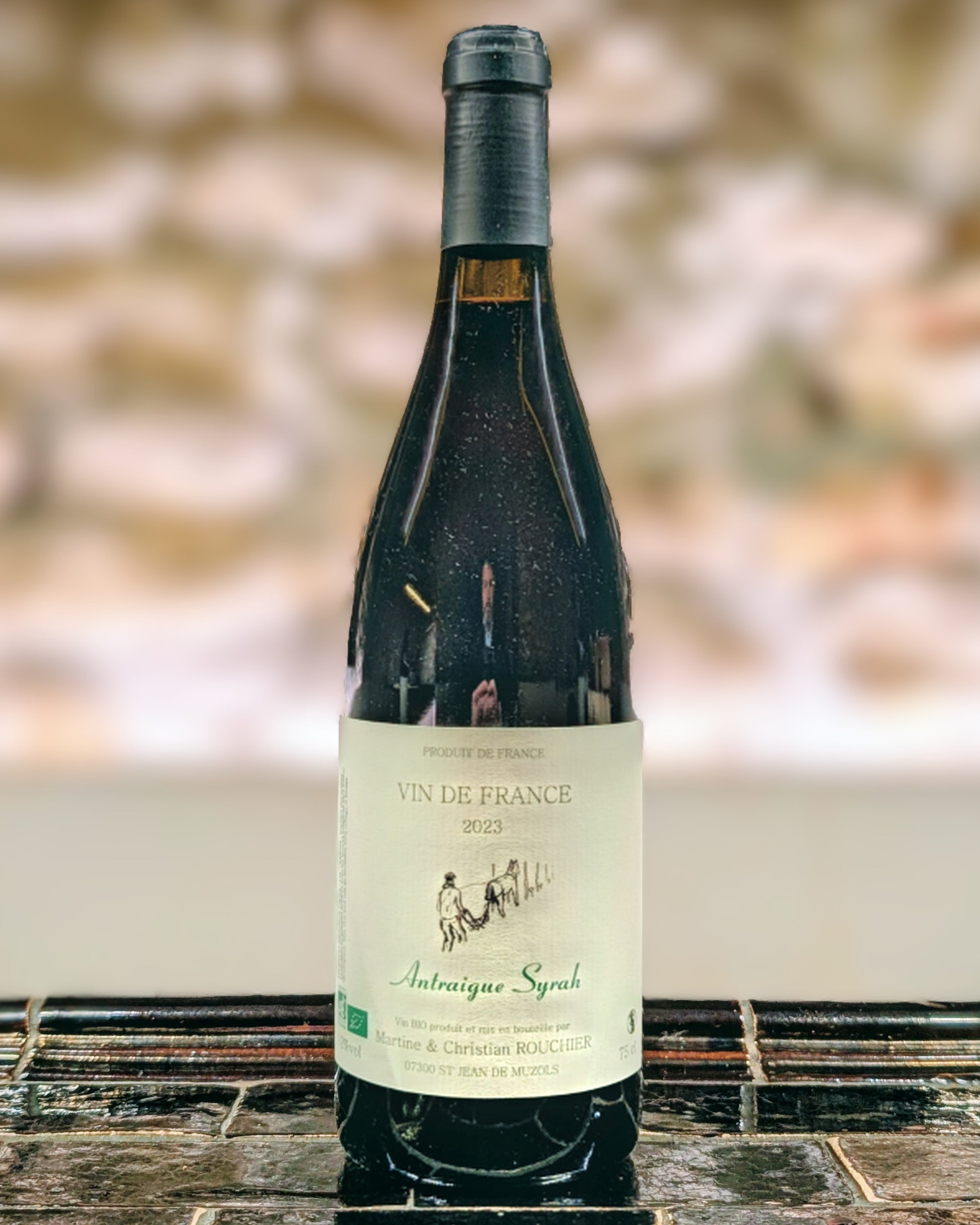 Bouteille Antraigue Syrah 2023 de Christian Rouchier, Vin de France issu de sols granitiques de Saint-Jean-de-Muzols