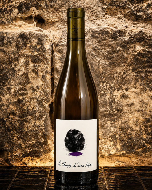 Bouteille de Le Temps d'une Bise 2024 de Thibaud Capellaro, viognier de macération aux notes d'agrumes, d'épices et à la finale saline.