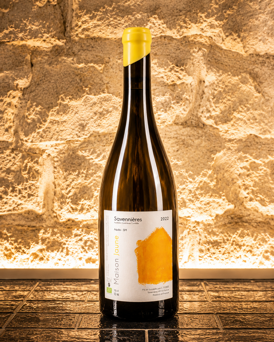 Aquila 2022 de Maison Jaune, Savennières de Jean-Claude Taddeï élaboré à partir de chenin sur terroir de schistes en Loire.