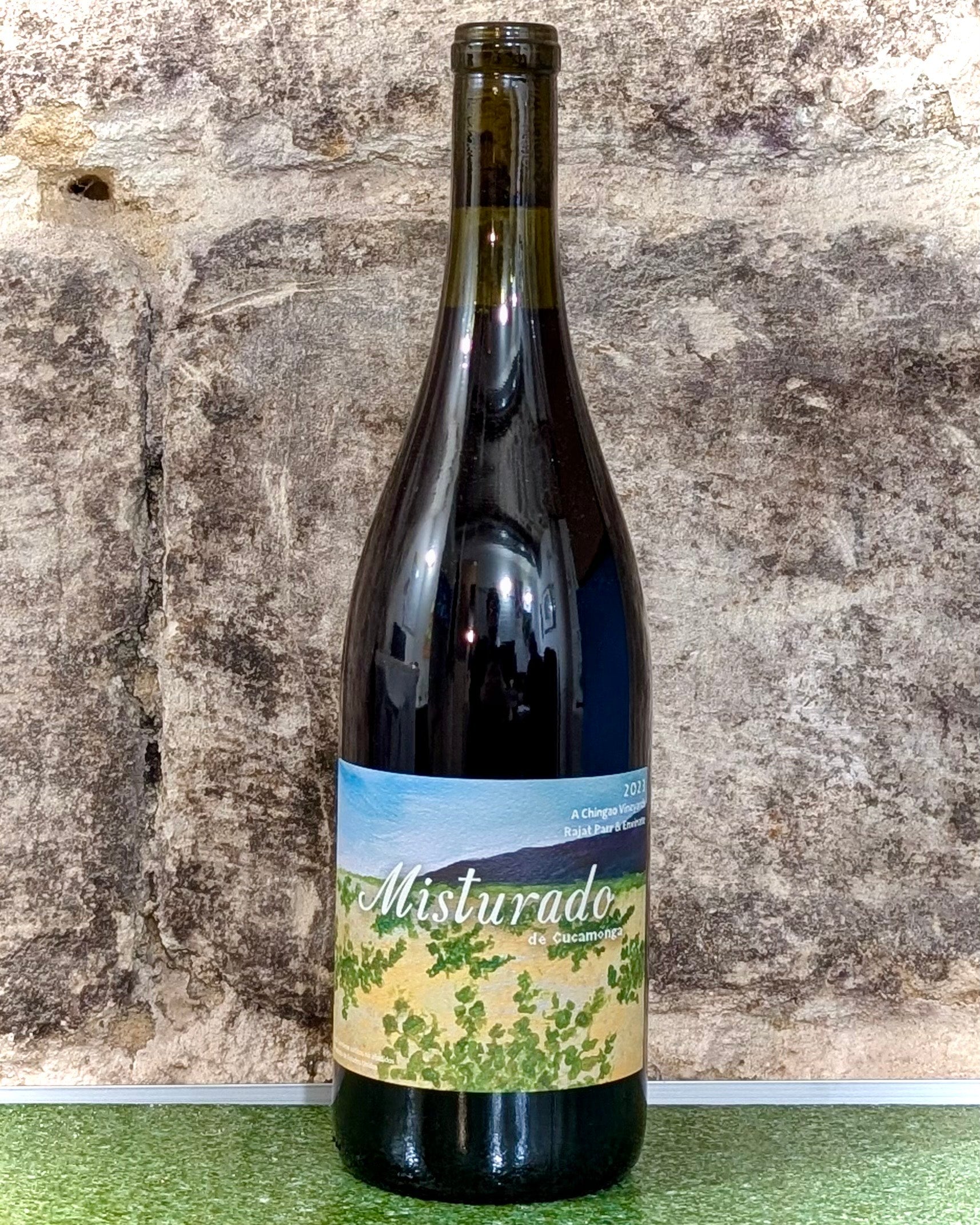 Misturado 2023 de Scythian Wine Co., vin de Rajat Parr issu de vieilles vignes de Cucamonga Valley en Californie.