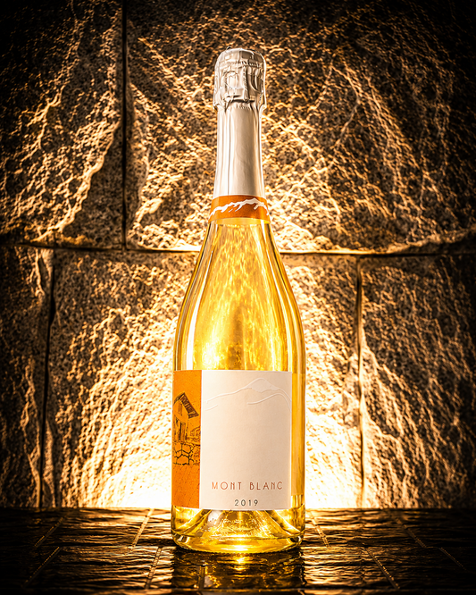 Bouteille de Mont Blanc 2019 du Domaine Belluard, grand vin effervescent de Gringet en AOP Vin de Savoie Ayze